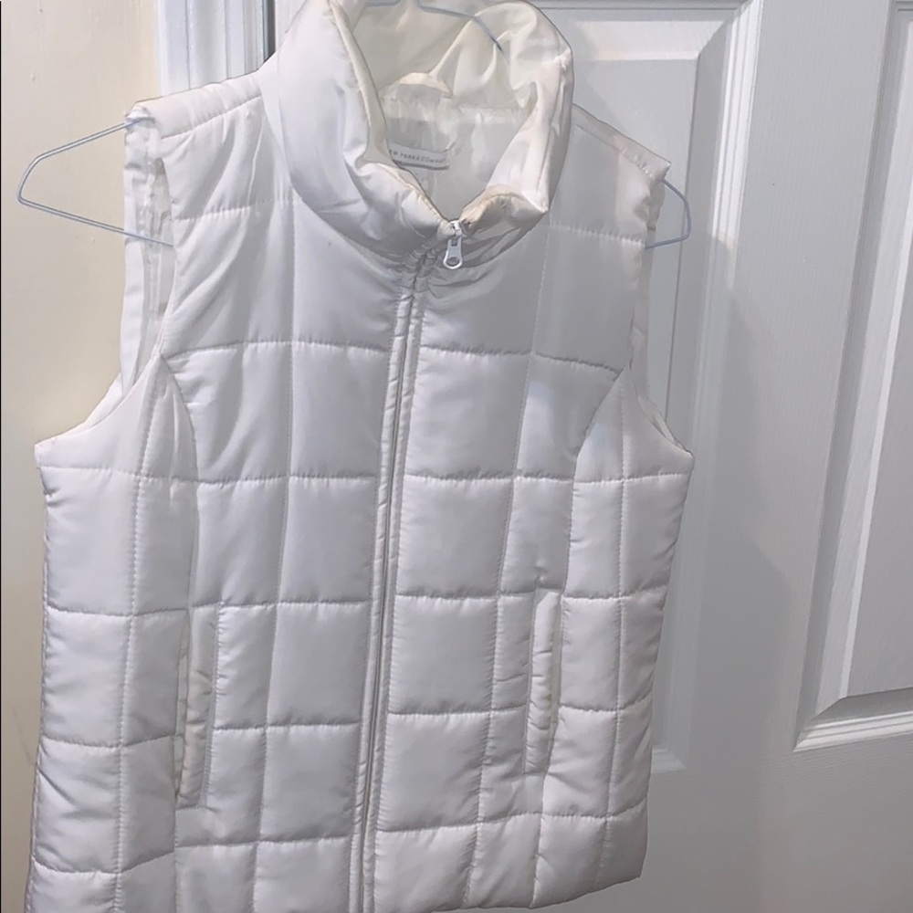 pure white bubble vest